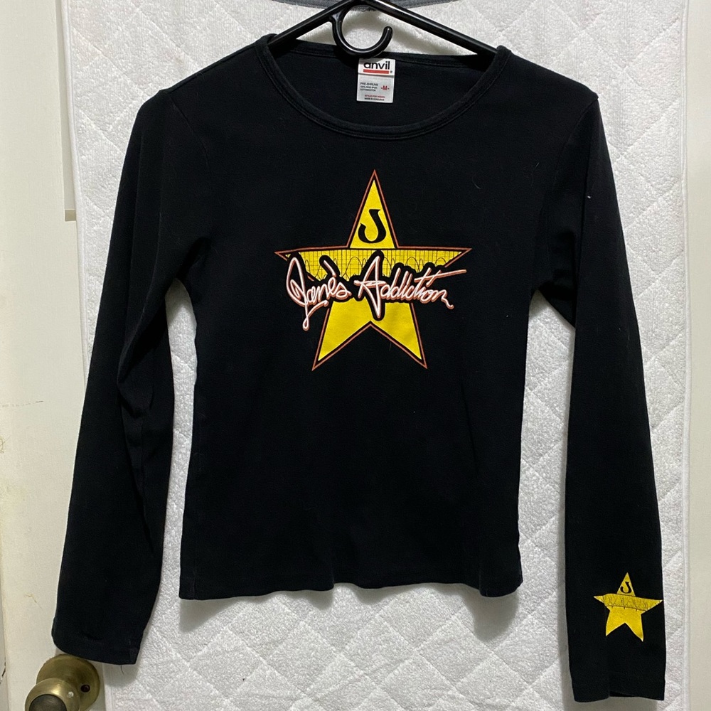 Vintage Janes Addiction baby doll concert T-shirt.